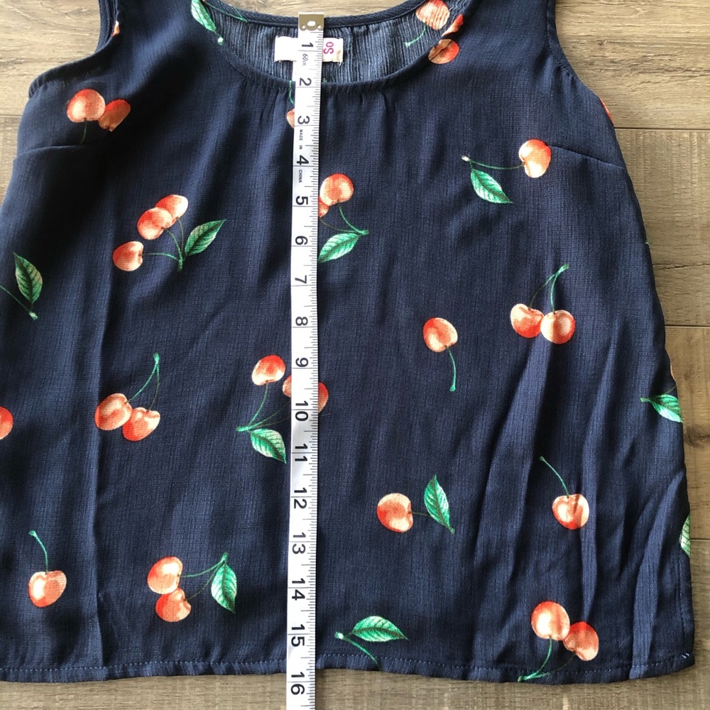 So XS CHERRY Blue Crop Tank - Picture 5 of 5